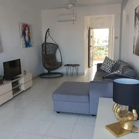 דירה Modern Sea View Regina Gardens